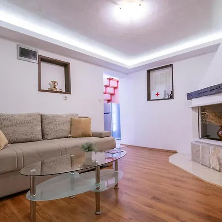 Beautiful In With Kitchen * Makarska